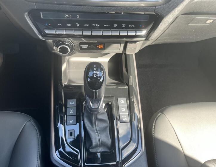 Isuzu D-Max 23