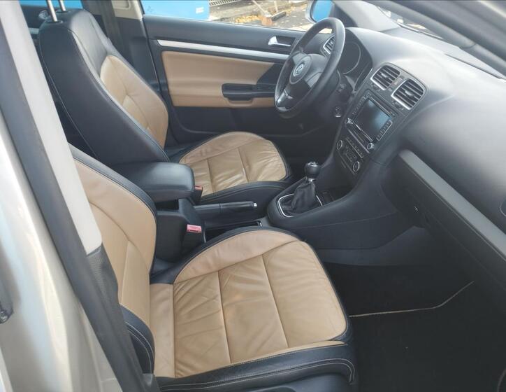 Volkswagen Golf 8