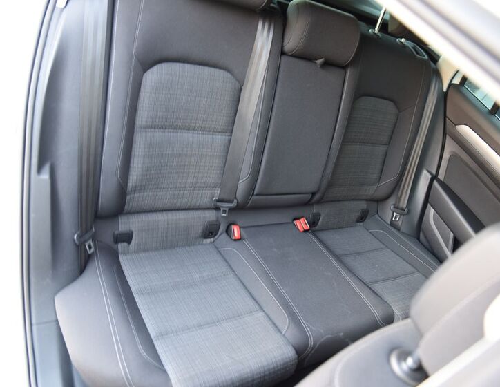 Volkswagen Passat 24