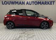 Toyota Yaris 15