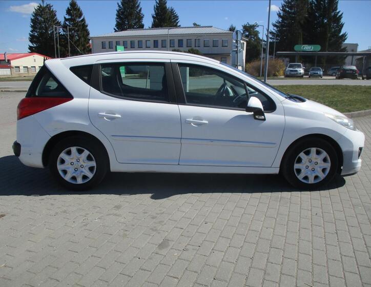 Peugeot 207 5