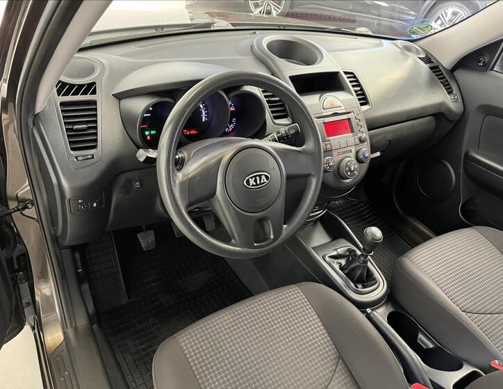 KIA Soul 6