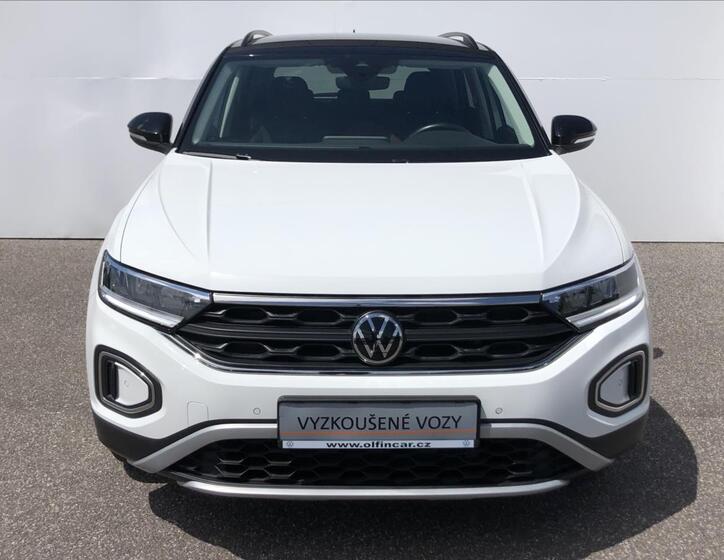 Volkswagen T-Roc 4