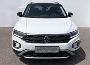 Volkswagen T-Roc 4