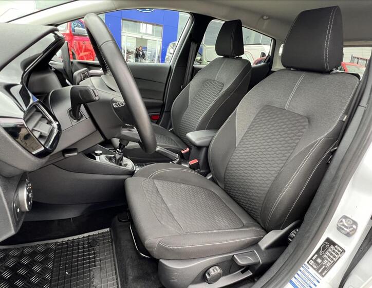 Ford Fiesta 16