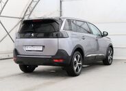 Peugeot 5008 6