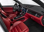 Porsche Macan 14