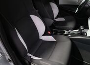 Toyota Corolla 13