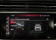 Audi Q8 22