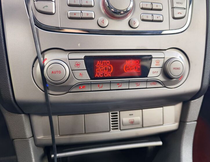 Ford Focus 16