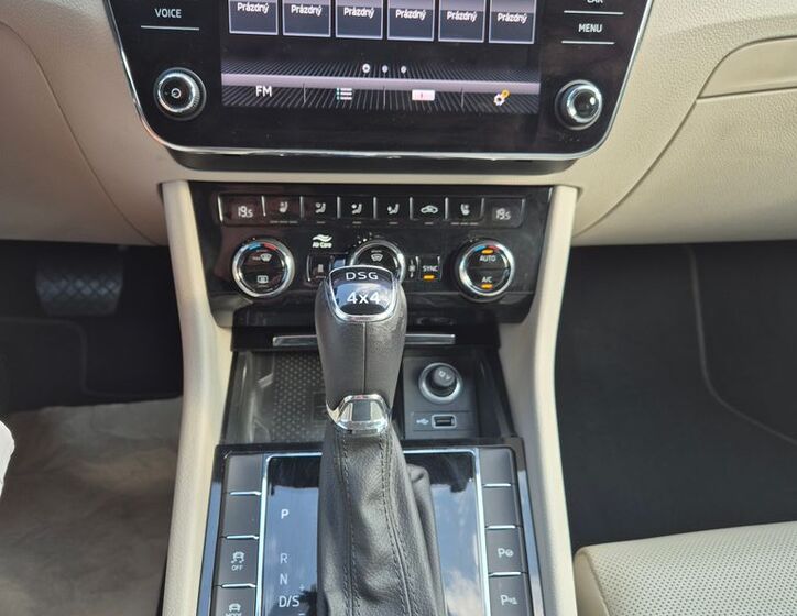 Škoda Superb 23