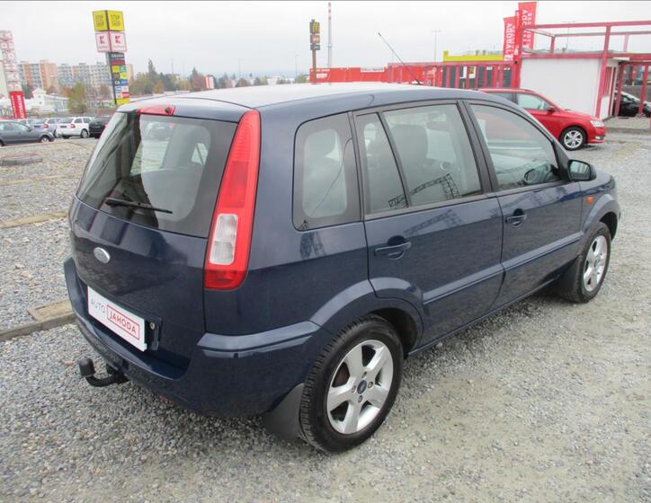 Ford Fusion 5