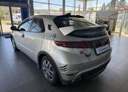 Honda Civic 4