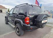 Jeep Cherokee 4