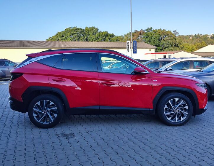 Hyundai Tucson 4