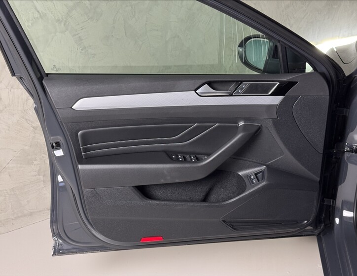Volkswagen Passat 18