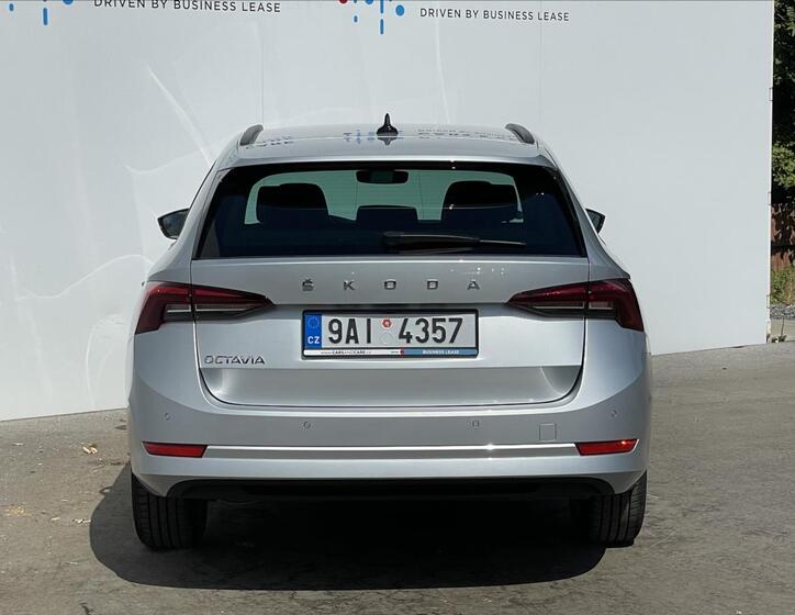 Škoda Octavia 23