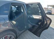 Porsche Macan 16