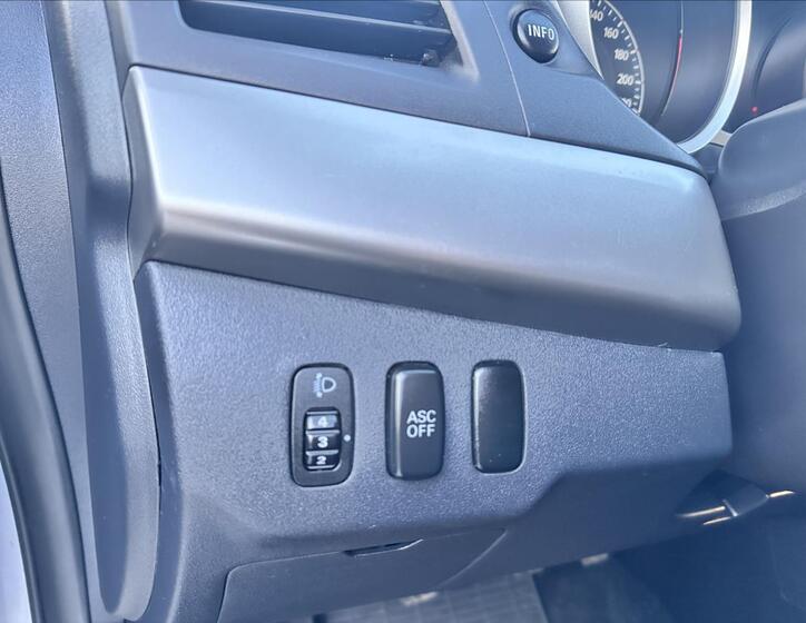 Mitsubishi Lancer 18