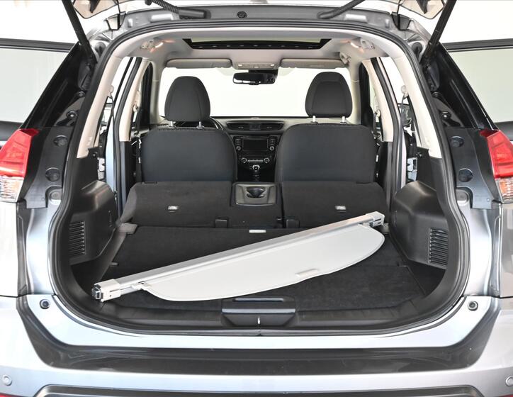 Nissan X-Trail 7