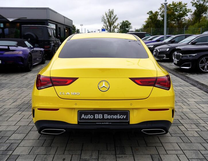 Mercedes-Benz CLA 5