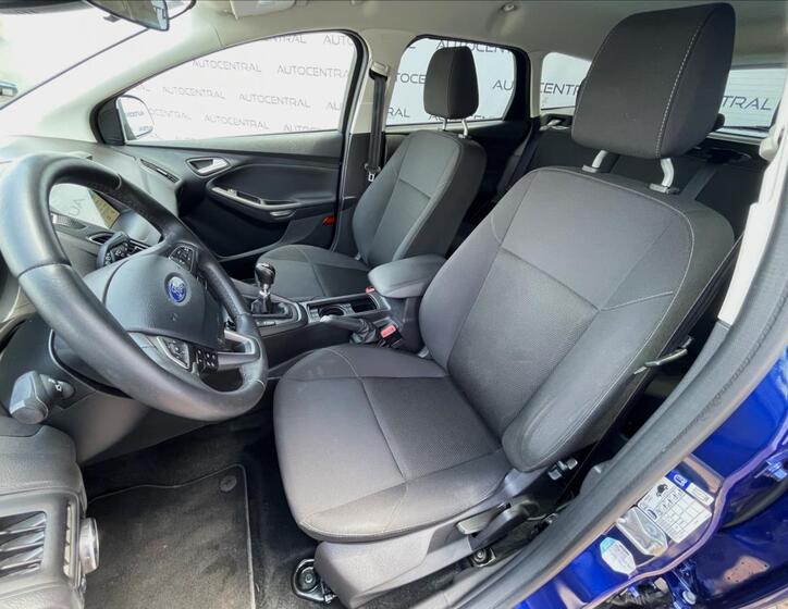 Ford Focus 11