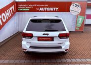 Jeep Grand Cherokee 9