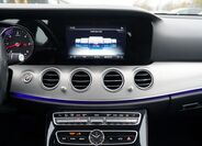 Mercedes-Benz Třídy E 31