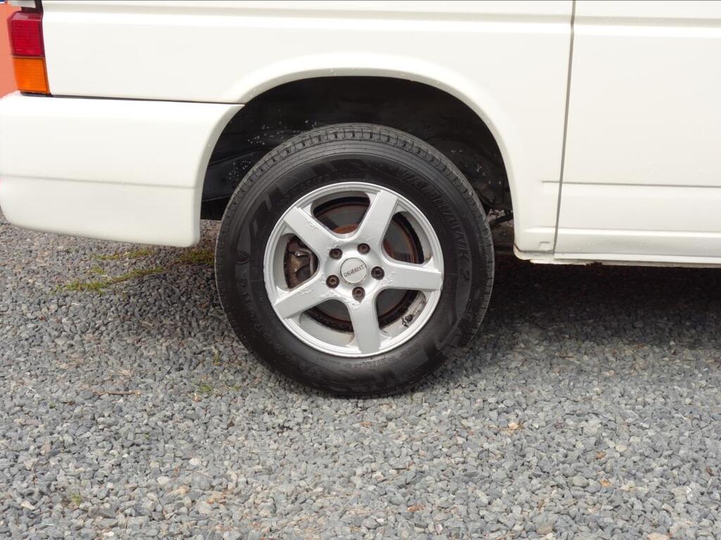 Volkswagen Transporter 9