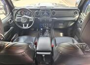 Jeep Gladiator 7