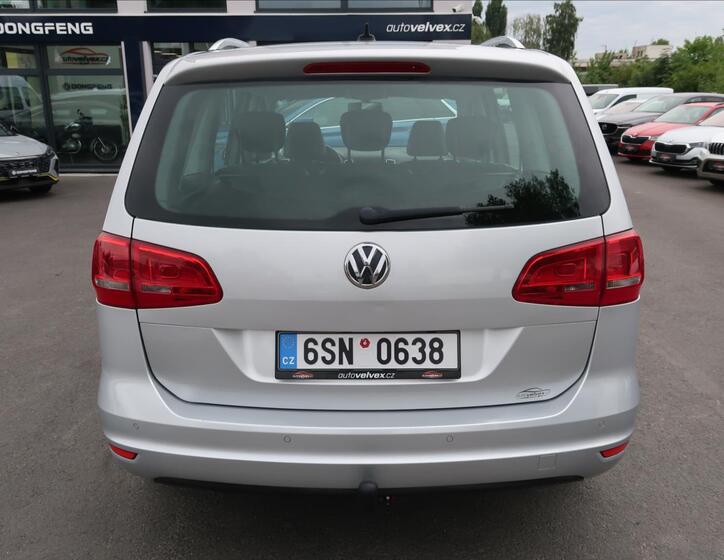 Volkswagen Sharan 8