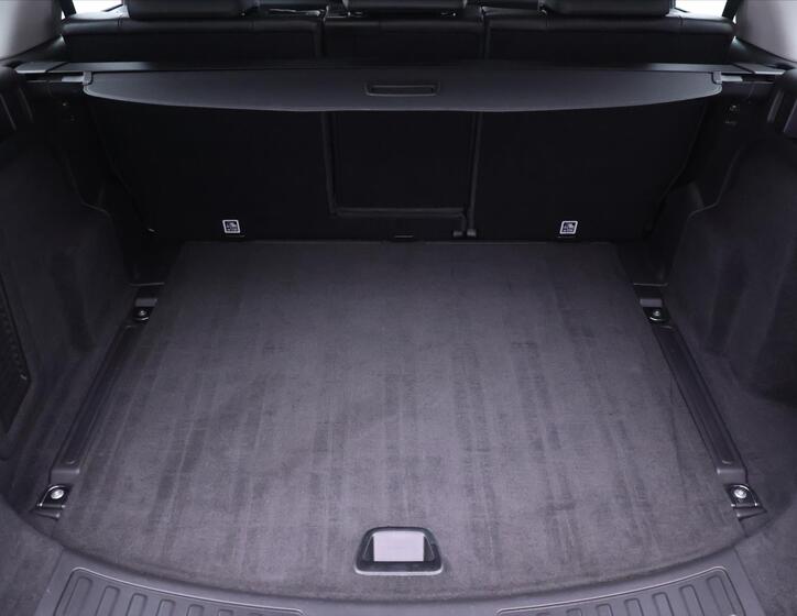 Land Rover Discovery Sport 10