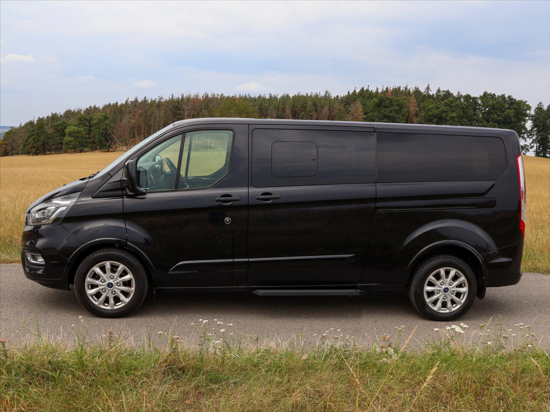 Ford Tourneo Custom