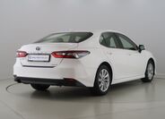 Toyota Camry 5
