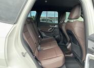 BMW iX1 22