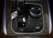BMW X7 23