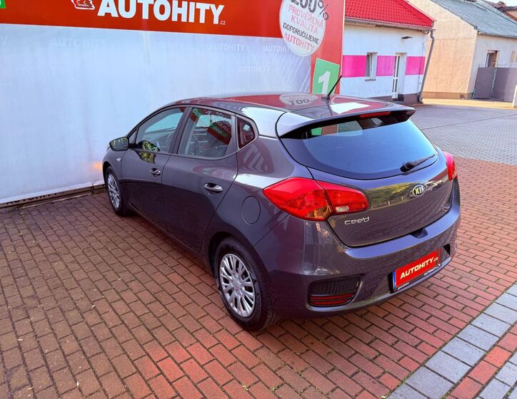 KIA Ceed 9