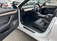 Tesla Model 3 47