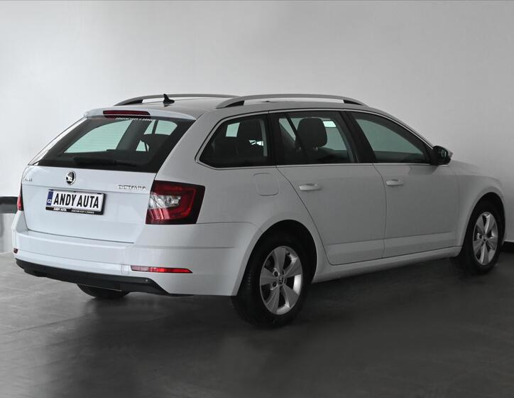 Škoda Octavia 3