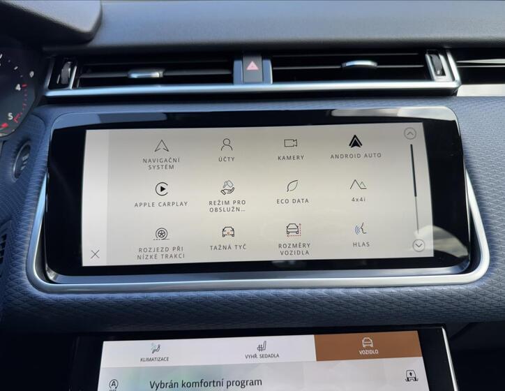 Land Rover Range Rover Velar 14