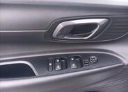 Hyundai i20 15