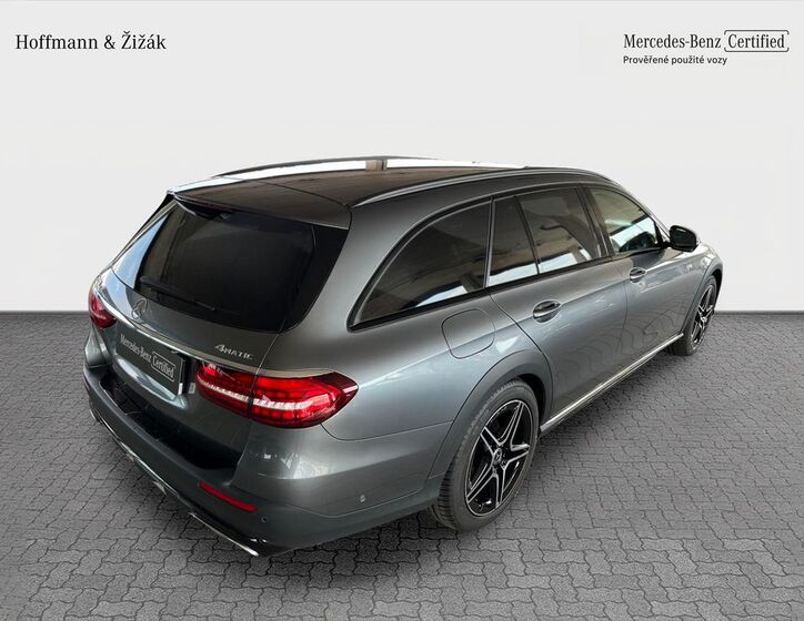 Mercedes-Benz Třídy E 5