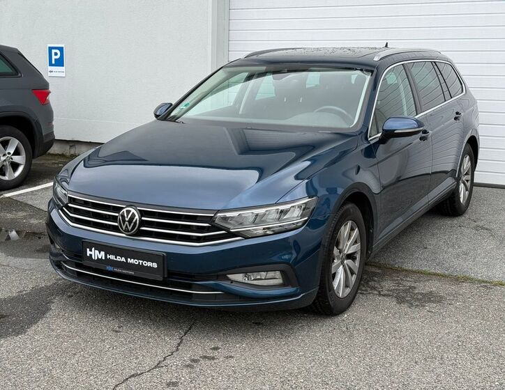 Volkswagen Passat 1