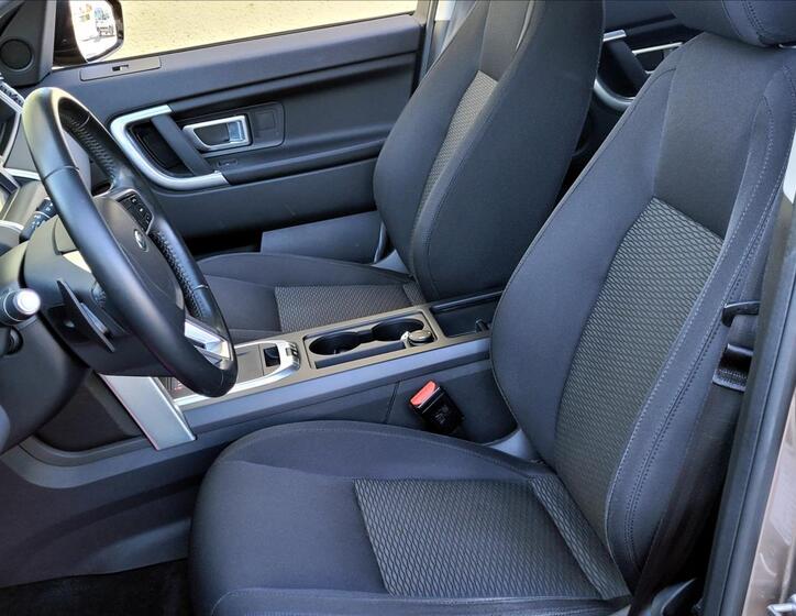 Land Rover Discovery Sport 26