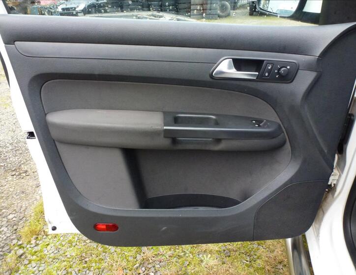 Volkswagen Caddy 12