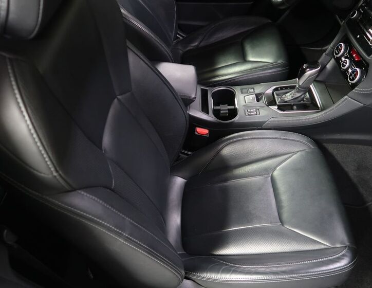 Subaru Impreza 14