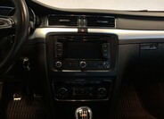 Škoda Superb 16