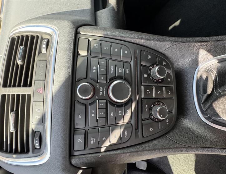 Opel Meriva 7