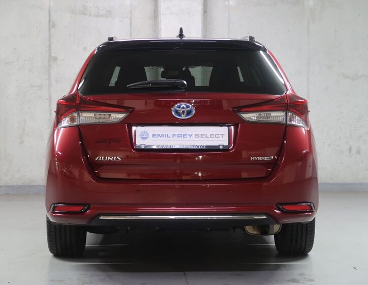 Toyota Auris 6