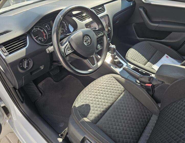 Škoda Octavia 11